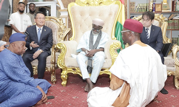 Lim Junk-Taek (2nd from left), Ambassador of the Embassy of the Republic of Korea in Ghana, making a statement at the meeting. Picture: EDNA SALVO-KOTEY